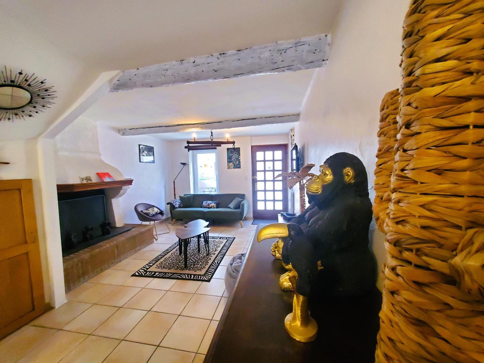 Agreable Maison De Ville Avec Patio 씨쟝 외부 사진