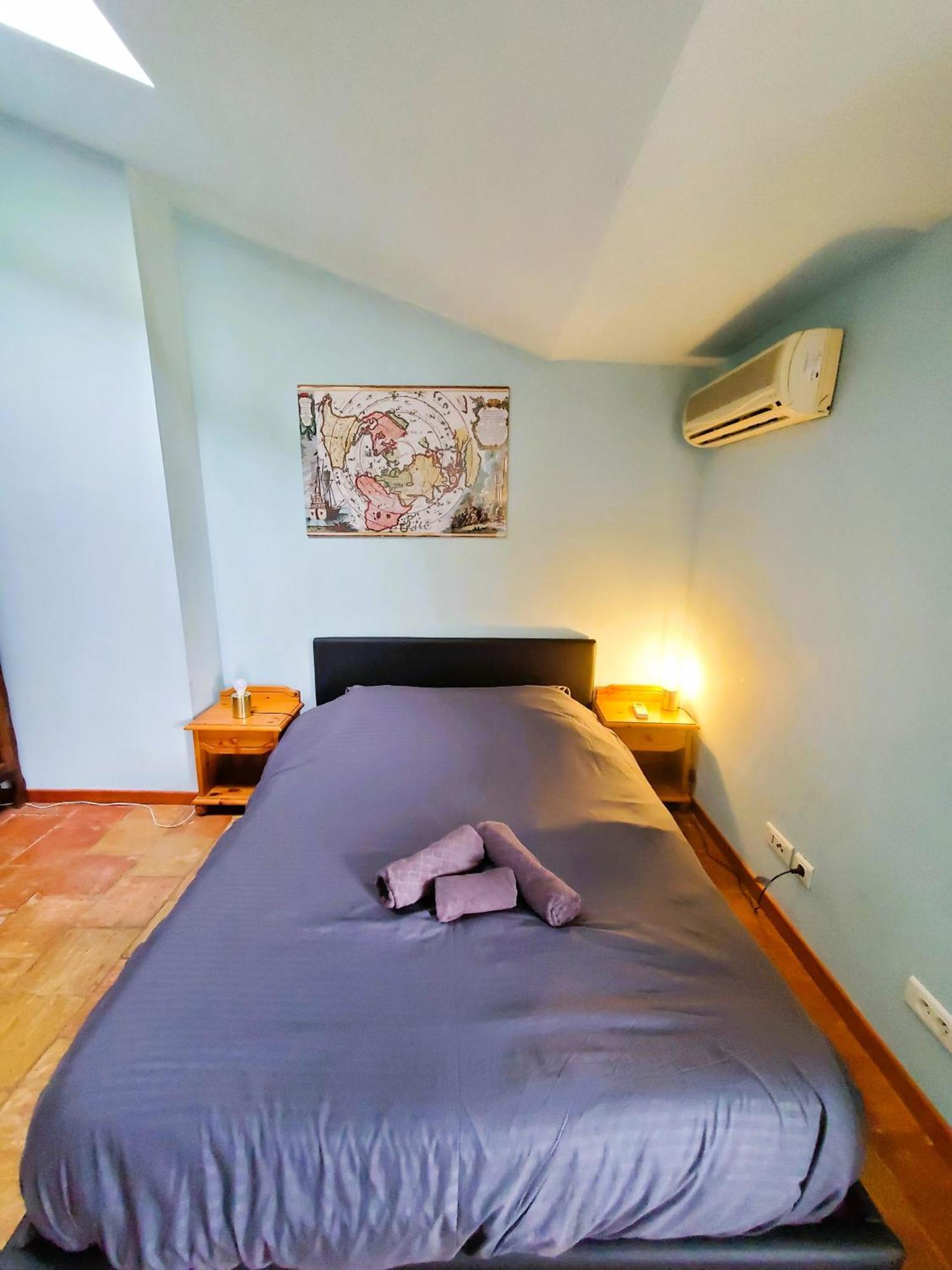 Agreable Maison De Ville Avec Patio 씨쟝 외부 사진